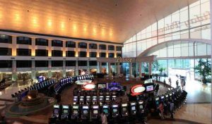 Holiday-Palace-Resort-&-Casino-anh-dai-dien